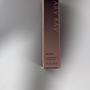 Mary Kay CC Cream with Broad Spectrum SPF 15